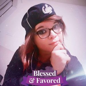 Meet your Posher, María